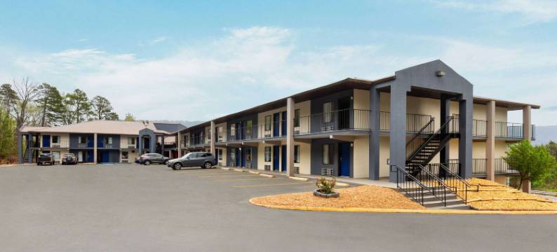 查塔努加瞭望山景戴斯酒店(Days Inn by Wyndham Chattanooga Lookout Mountain West)图片