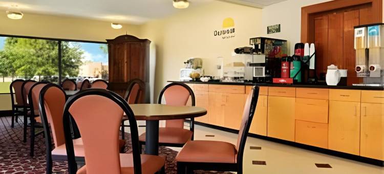 新奥尔良拉普拉斯戴斯酒店(Days Inn by Wyndham LaPlace- New Orleans)图片