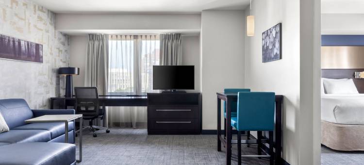 位于地铁中心中庭的纽约布朗克斯 Residence Inn 酒店(Residence Inn New York the Bronx at Metro Center Atrium)图片