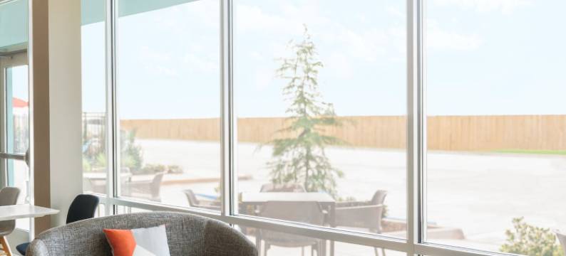 IHG 旗下 Avid 酒店俄克拉何马城- 鹌鹑泉(avid hotel OKLAHOMA CITY - QUAIL SPRINGS by IHG)图片