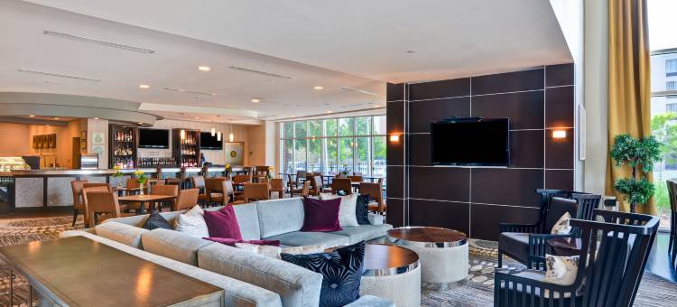 巴吞鲁日希尔顿逸林酒店(DoubleTree by Hilton Hotel Baton Rouge)图片