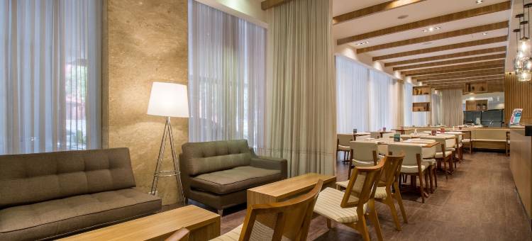 马林加德维尔商务酒店(Hotel Deville Business Maringá)图片