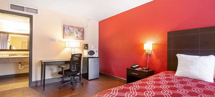 伊康套房酒店(Econo Lodge Inn & Suites)图片