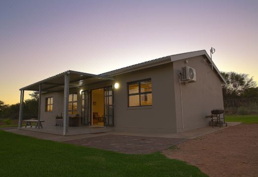 Mayfair Farm Cottages Hotel Overview