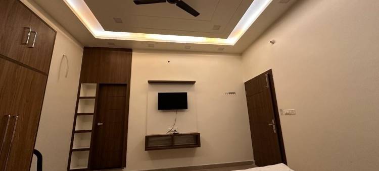 神圣云酒店 - IHCS 集团(Hotel the Divine Cloud Inn)图片