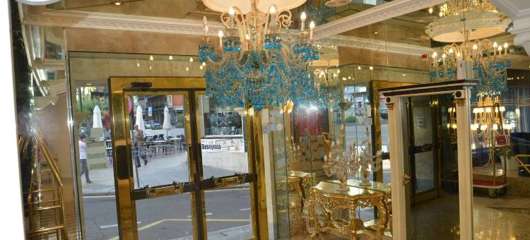 萨拉曼卡阿修斯卡梅利塔斯酒店(B&B HOTEL Salamanca Centro Artheus)图片