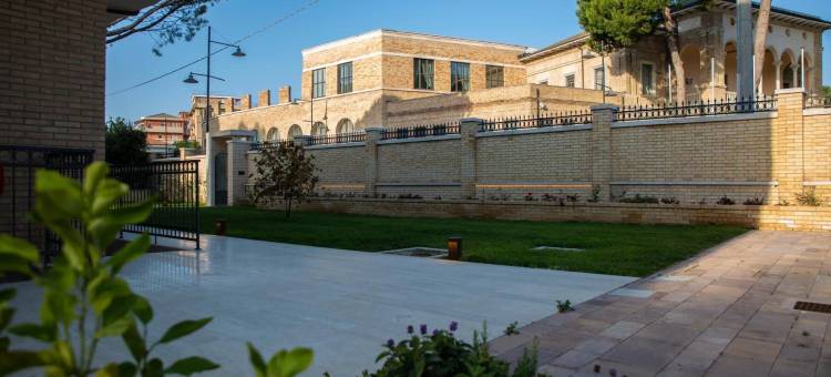 奥路姆套房酒店(Aurum Suites)图片