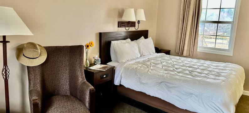 吹石旅馆(Blowing Rock Inn)图片