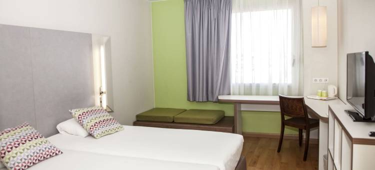 巴塞罗那科内拉费拉旅屋酒店(Travelodge Barcelona Cornellà Fira)图片