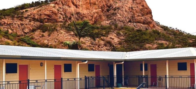 高峰汽车旅馆(Summit Motel)图片