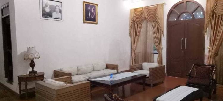 苏门答腊阿欧戴尔斯邓波帕加阿拉姆别墅酒店(Aldeoz Dempo Pagar Alam Villa Sumsel)图片