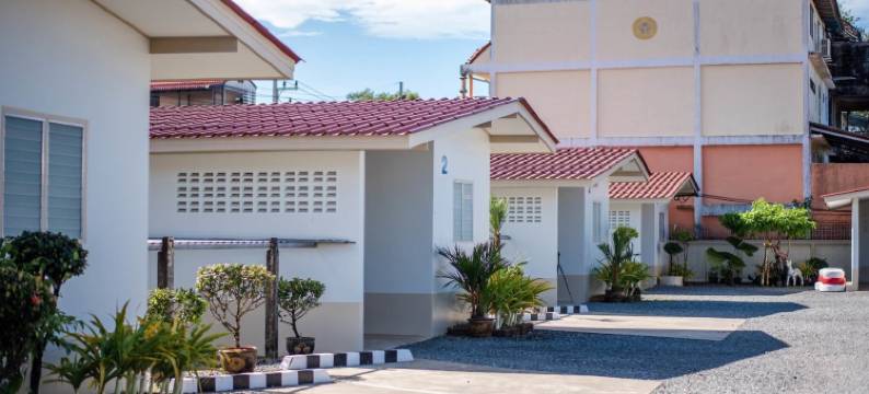 钦夫里酒店(Chimphli Hotel)图片