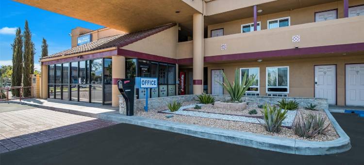 圣贝纳迪诺雷德兰兹美洲最佳价值酒店(Americas Best Value Inn-Redlands/San Bernardino)图片