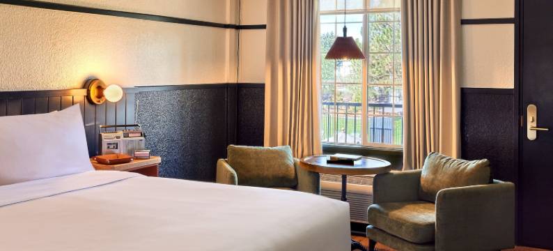 位于NAU/市中心附近的High Country汽车旅馆(High Country Motor Lodge - Near Nau and Downtown)图片