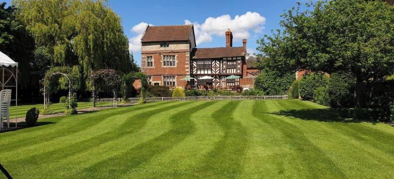 奥尔布赖特赫西庄园(Albright Hussey Manor)图片