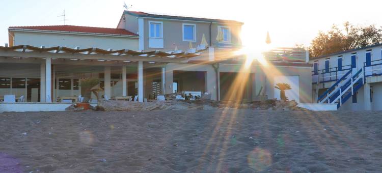 切奇纳海滩酒店(Hotel Cecina Beach)图片