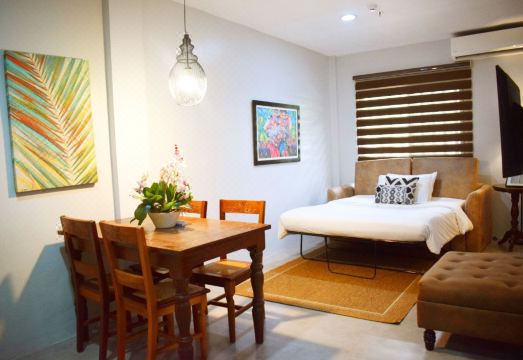 Paradores de Vigan Hotel Overview