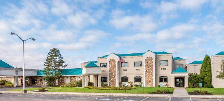 卡尤加布鲁酒店(Cayuga Blu)图片