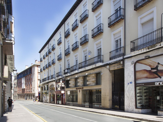 拉奴曼缇纳宾馆