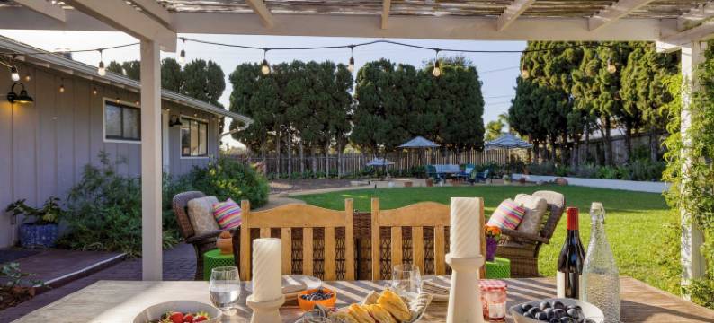 Avantstay蜂鸟天堂宠物友好, 靠近海滩, 大院子+热水浴缸(Hummingbird Haven by Avantstay Dog-friendly, Near the Beach, Huge Yard+hot Tub)图片