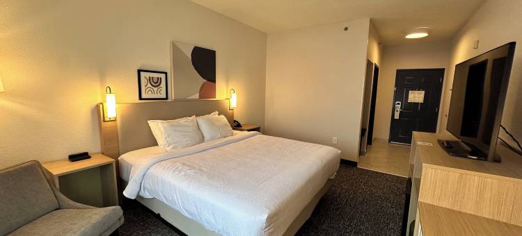 吉尔福Spark酒店(Spark by Hilton Guilford)图片