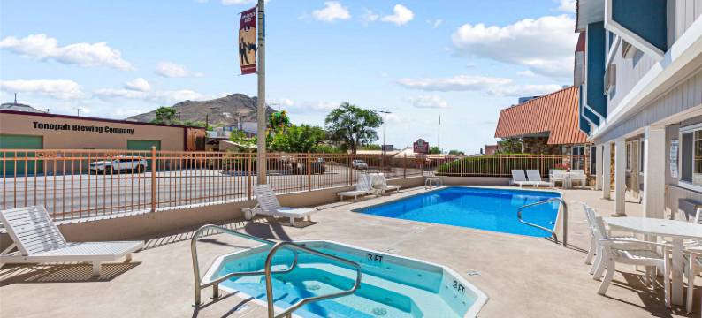 沙漠你好贝斯特韦斯特酒店(Best Western Hi-Desert Inn)图片