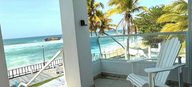 阿雷西博681海洋驱动器的大西洋窗口(Ventana Al Atlantico at Arecibo 681 Ocean Drive)图片