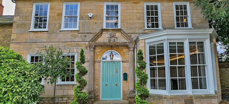 Manor Retreat near Milton Keynes with Hot Tub图片