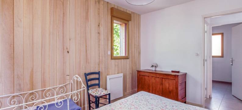 Pleasant Cottage in Challerange图片