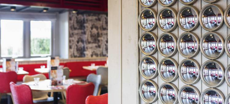 宜必思兰斯蒂恩奎克斯酒店(Ibis Reims Tinqueux)图片