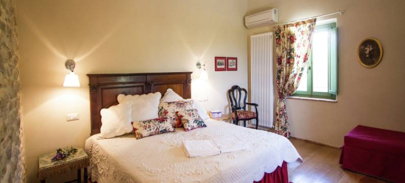 Villa w/ Wine Tours Near Beach图片