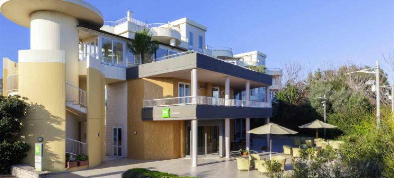 宜必思尚品巴里焦维纳佐酒店(Ibis Styles Bari Giovinazzo)图片