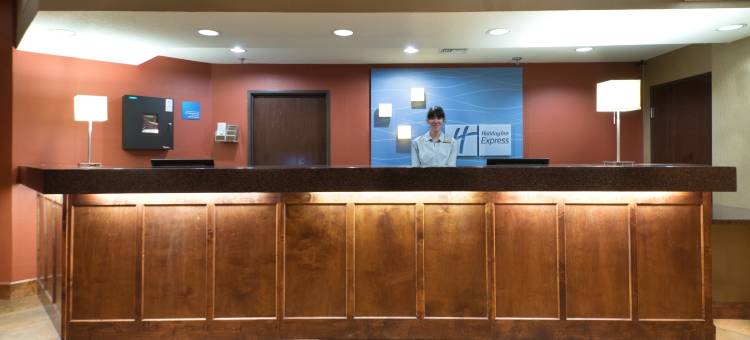 Holiday Inn Express 显示低(Holiday Inn Express Show Low)图片