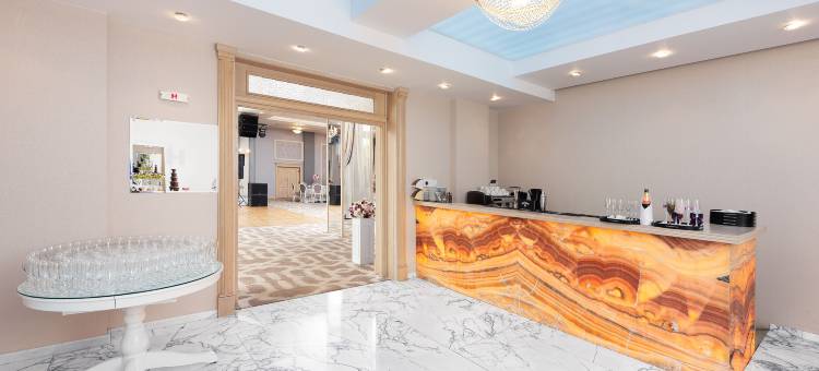 Tresor Le Palais Timisoara，希尔顿古董珍藏酒店(Tresor Le Palais Timisoara, Curio Collection by Hilton)图片