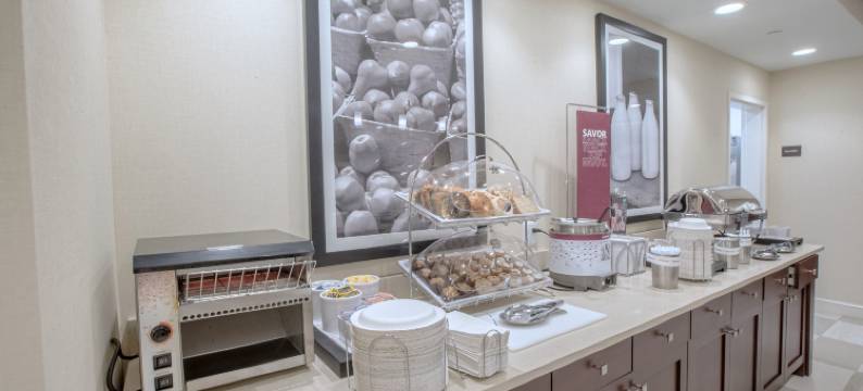 希尔顿欢朋酒店-埃姆斯伯里(Hampton Inn Amesbury)图片