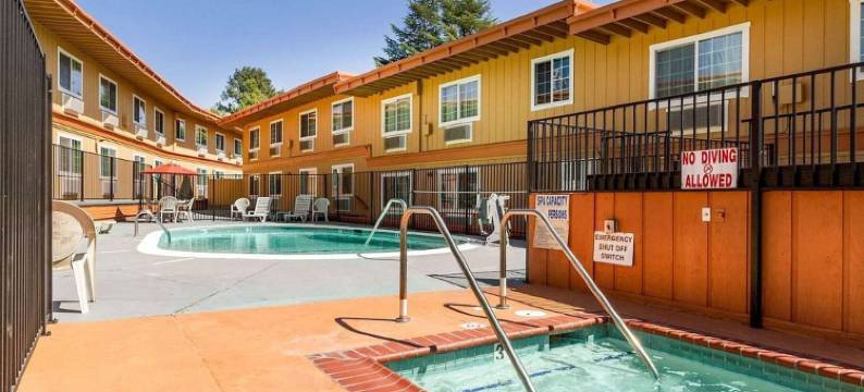 Auburn House Hotel图片