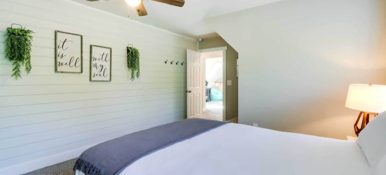 带匹克球场和火坑：米尔顿小屋！(Pickleball Court & Fire Pit: Milton Cabin!)图片