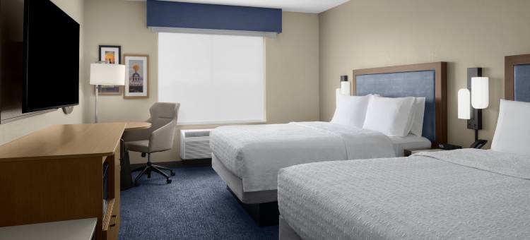 希尔顿长岛法明代尔欢朋酒店及套房(Hampton Inn  Suites by Hilton Long Island Farmingdale)图片