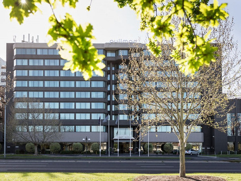 墨尔本艾尔伯特公园美居酒店