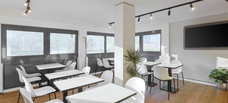 民宿酒店柏林根沙根北(B&B HOTEL Berlin Genshagen-Nord)图片