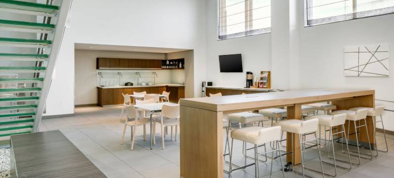 奥马哈城隧道源宿酒店(Element Omaha Midtown Crossing)图片