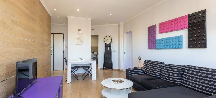 罗马金字塔景观公寓出租(Rental in Rome Pyramid View Apartment)图片