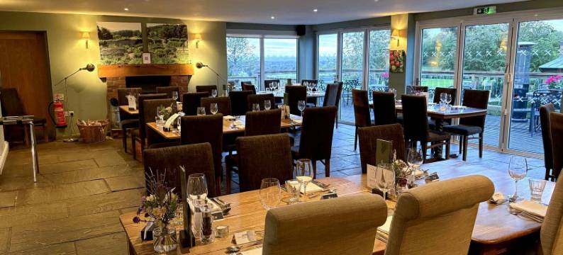 木匠阿姆斯酒店(The Carpenters Arms)图片