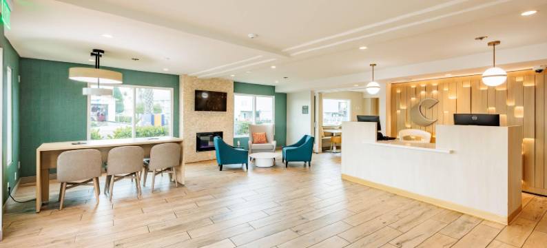 本图拉海滩舒适套房酒店(Comfort Inn & Suites Ventura Beach)图片