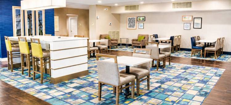格伦伯尼—BWI机场区佳阁酒店(洲际旗下)(Garner Hotel GLEN BURNIE – BWI AIRPORT AREA by IHG)图片