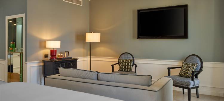 那不勒斯东部希尔顿逸林酒店(Doubletree by Hilton Naples Oriente)图片