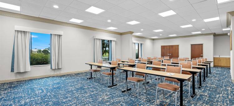 乐洁恩营地附近思万斯波罗欢朋酒店(Hampton Inn & Suites by Hilton Swansboro Near Camp Lejeune)图片