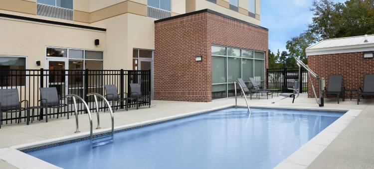 韦尔登万豪国际万枫酒店及套房(Fairfield by Marriott Inn & Suites Weldon)图片