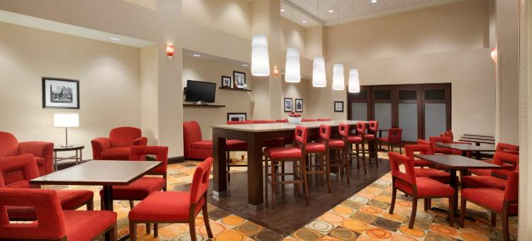 哈顿酒店及套房-哈特福德/东哈特福德(Hampton Inn & Suites Hartford/East Hartford)图片
