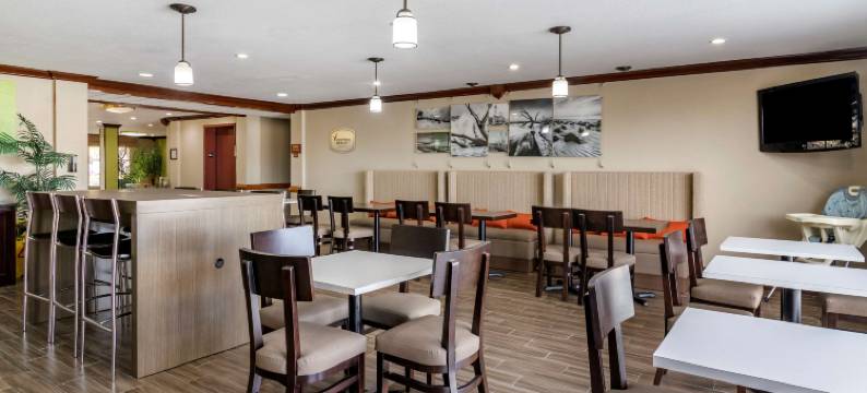 不伦瑞克舒眠酒店(Sleep Inn & Suites)图片